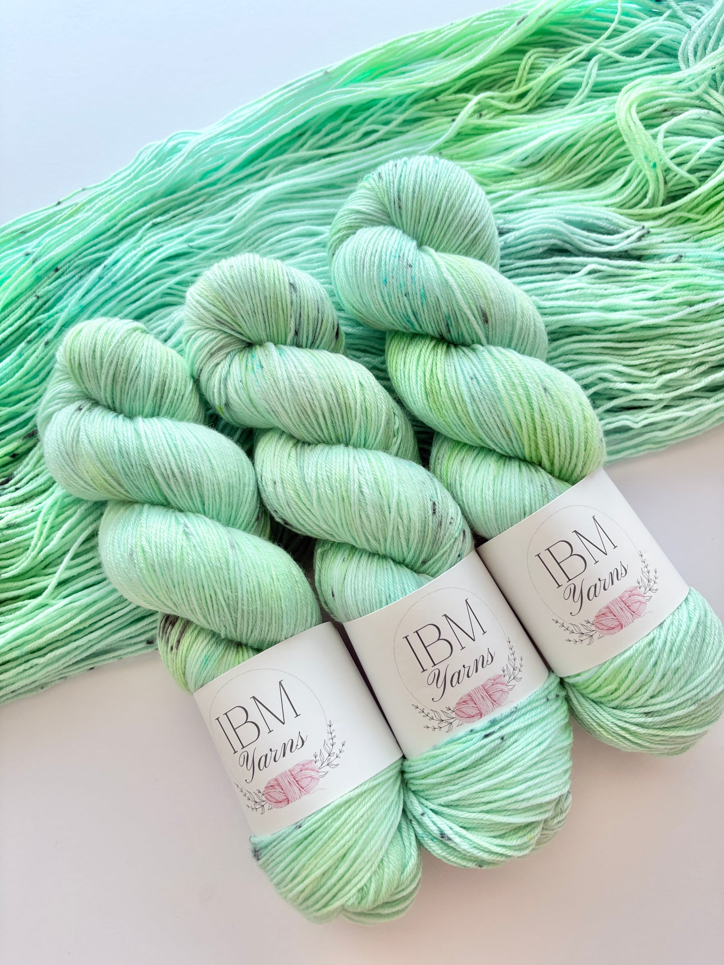 “Honeydew” Sock 4 ply/ fingering Australian Merino Wool