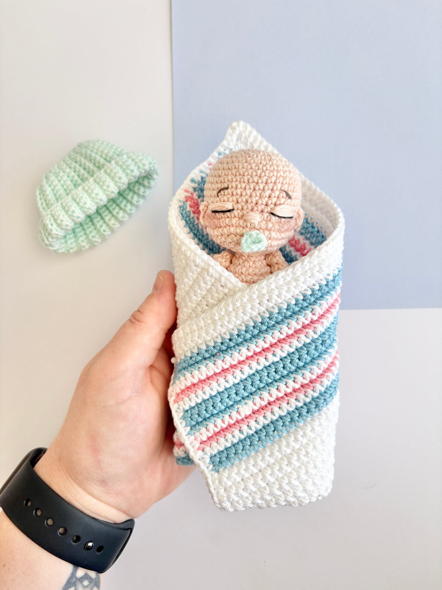 Newborn baby doll - IBM Yarns