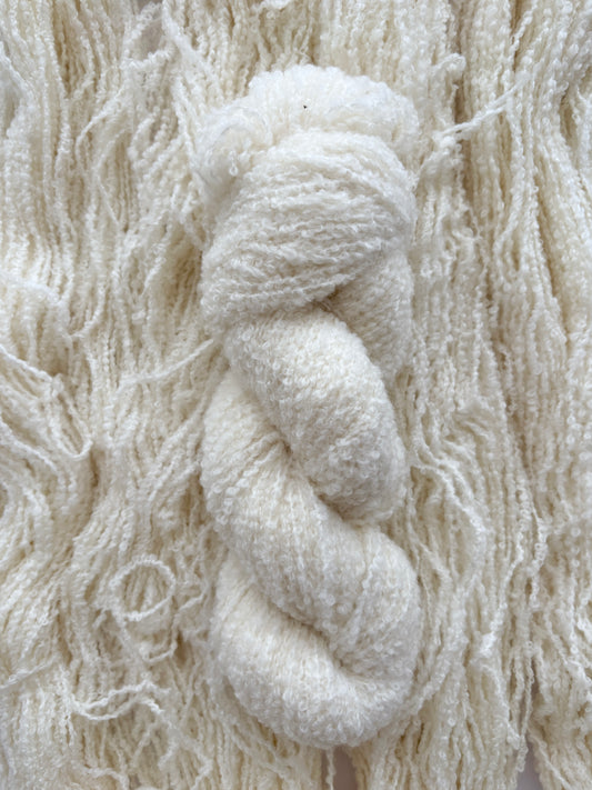 Boucle - Undyed - IBM Yarns