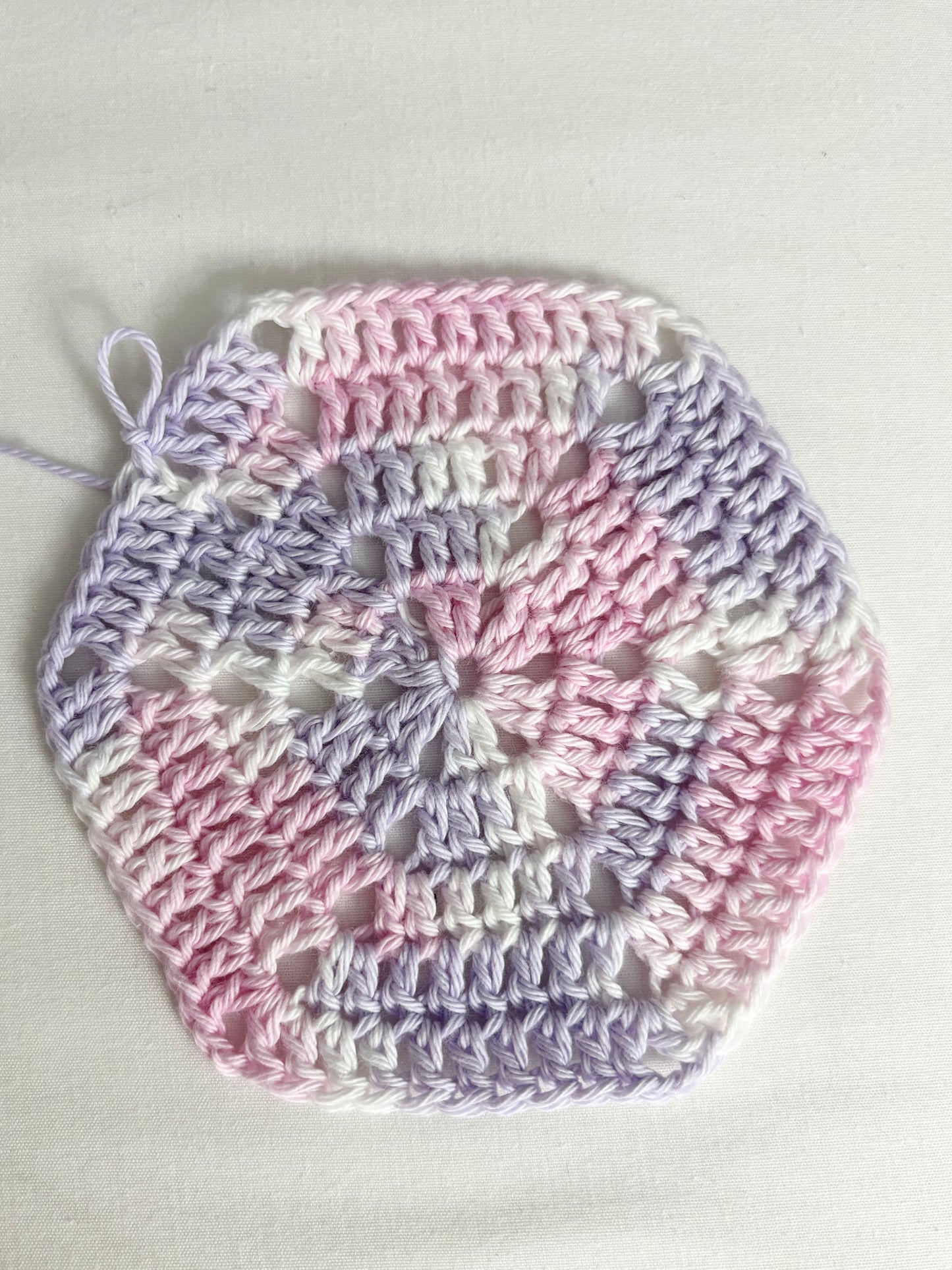 Marshmallow Smoosh - 4 ply 100% cotton 100g