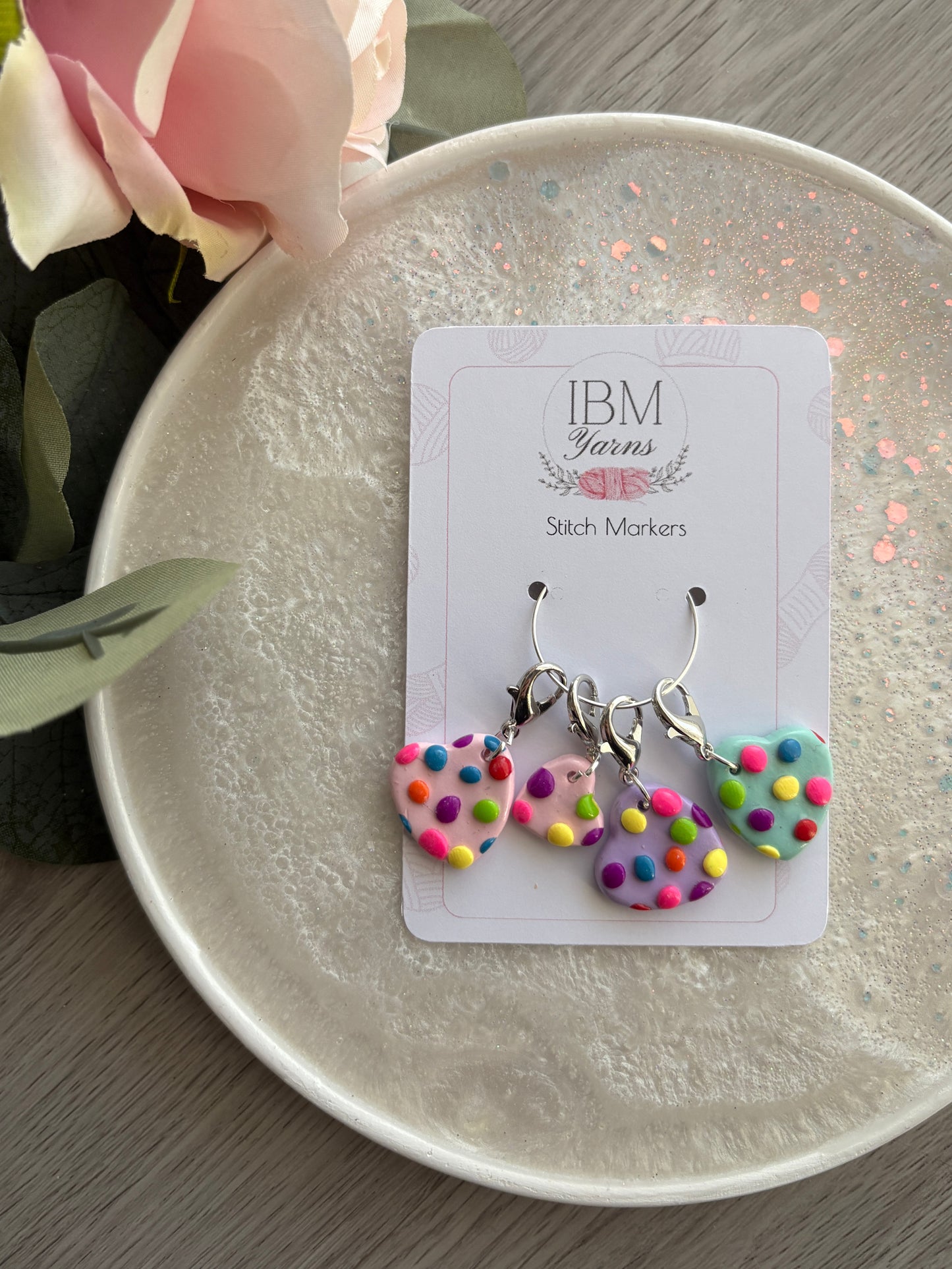 Dotty - Pack of 4 stitch markers