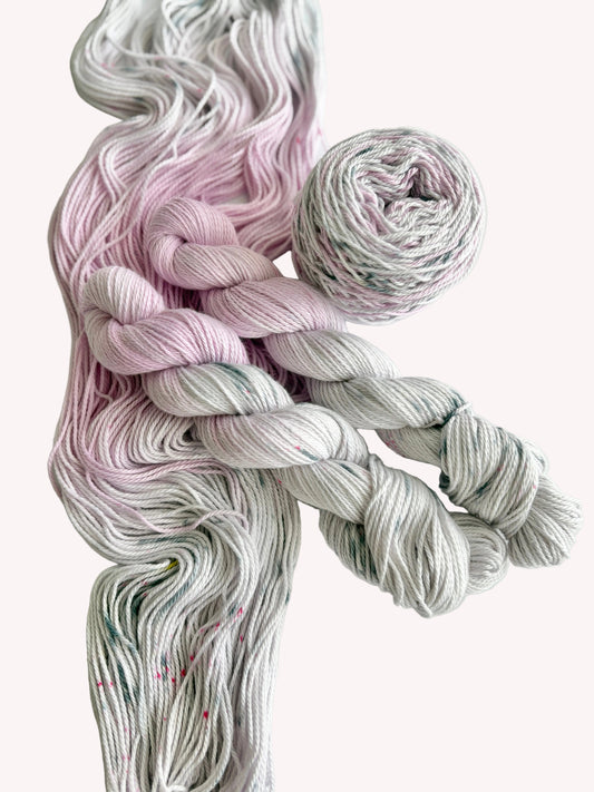 Peony Dip | 50 g Classic Cotton Yarn (Ready To Ship)