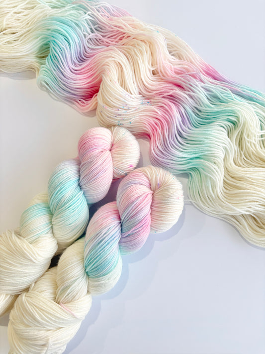 Moondance Sock/ 4 ply Australian & NZ Superwash Merino/ Nylon Wool