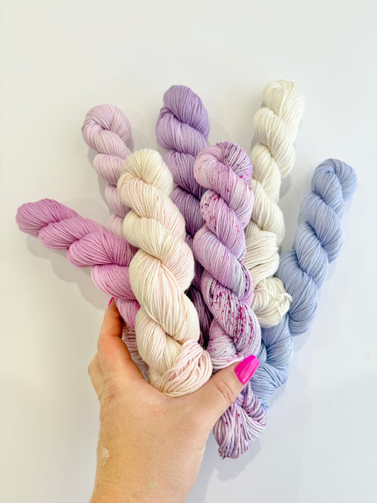 Indigo Blooms Collection, 100% Egyptian Giza mercerised Cotton 7x 50g cakes