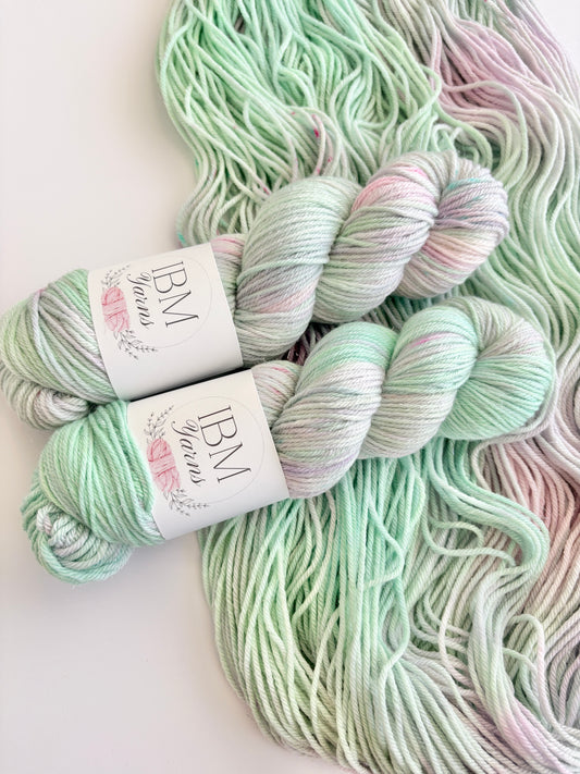 Papillon - DK Merino/ Nylon/ Stellina