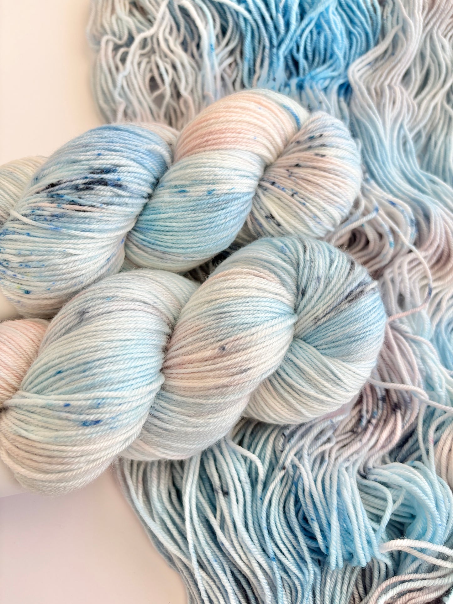 Wonderwall - Sock 4 ply/ fingering Australian Merino Wool