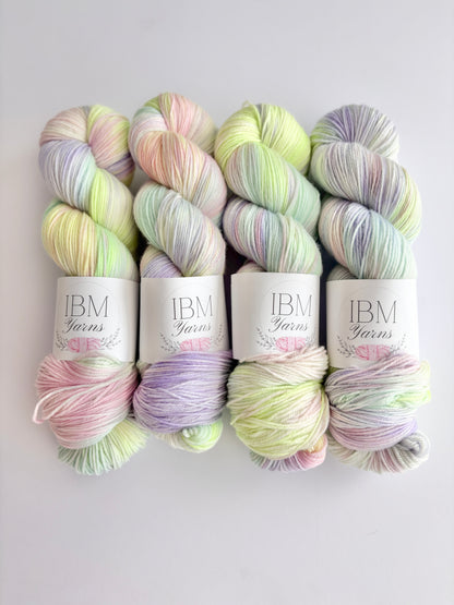 Rainbow Sherbet - SOCK Merino / Nylon Superwash