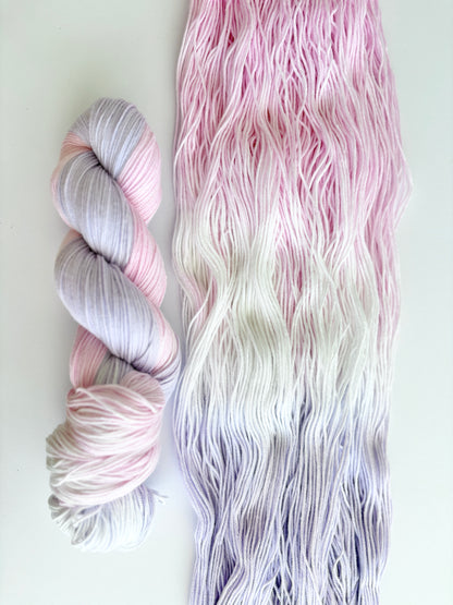 Marshmallow Smoosh - 4 ply 100% cotton 100g