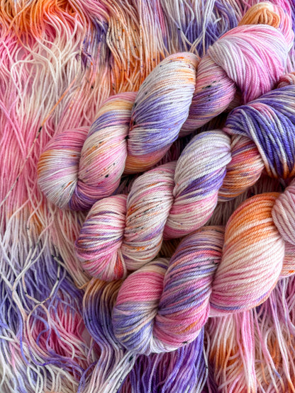 Passionfruit Twist - SOCK Merino/ Nylon - IBM Yarns