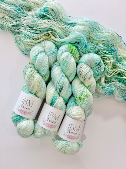 Elowen I Sock Merino/ Nylon Superwash (Ready to ship)