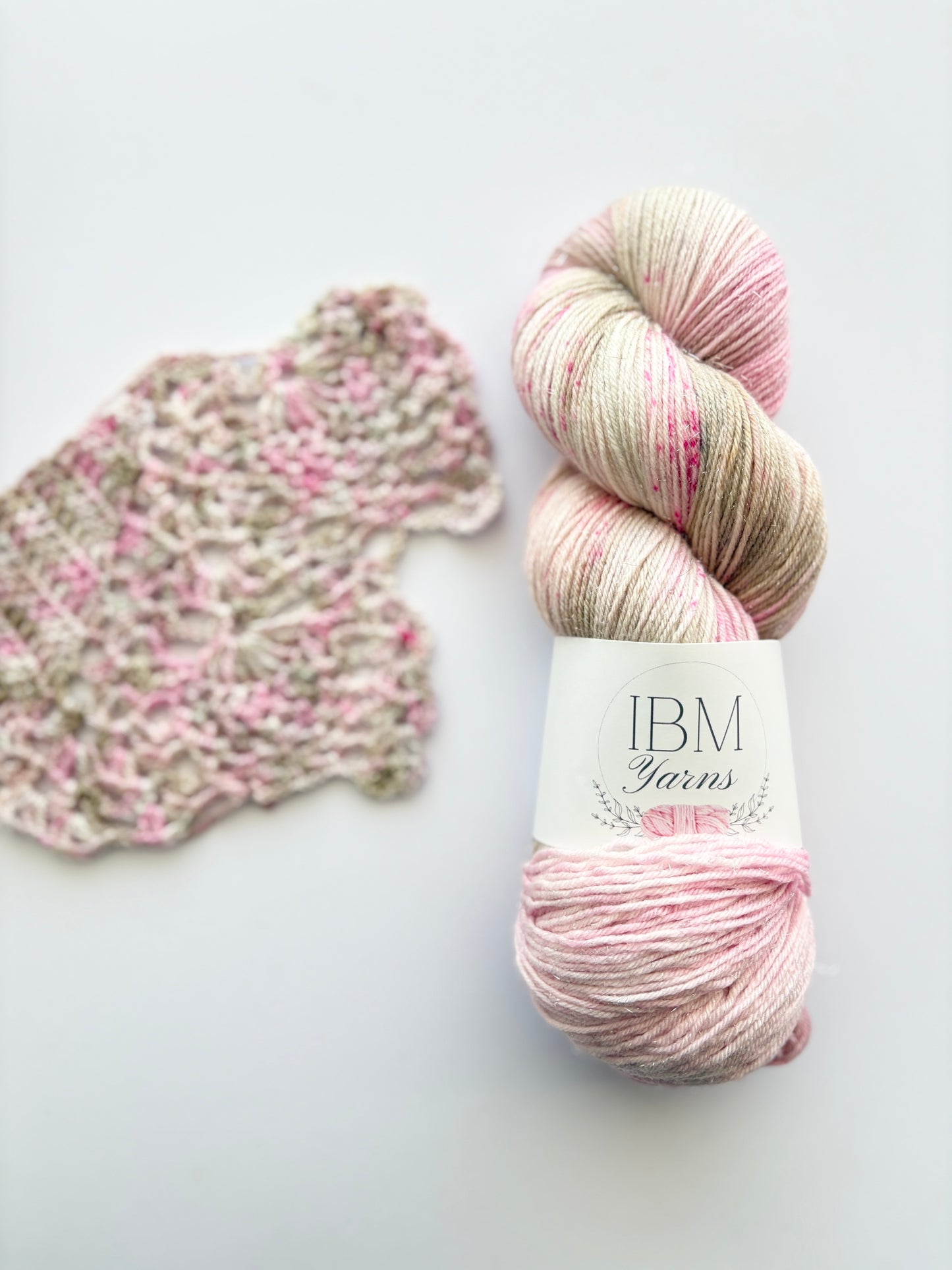 Strawberry Shortcake - SOCK Merino/ Nylon/ Stellina