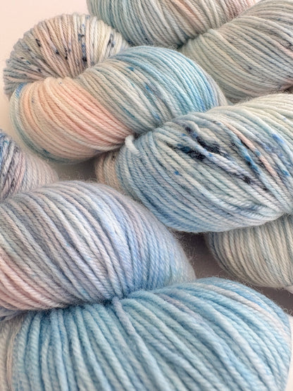 Wonderwall - Sock 4 ply/ fingering Australian Merino Wool