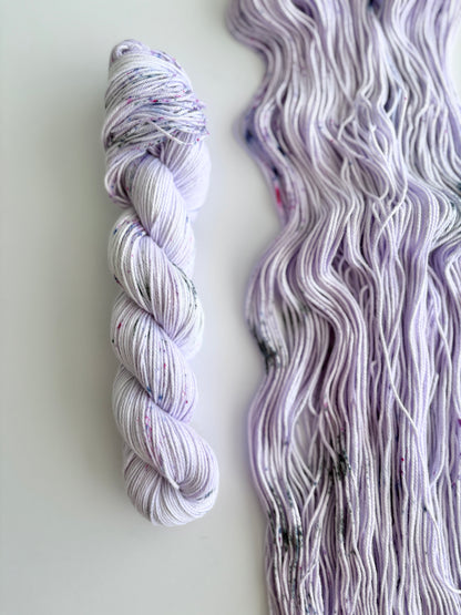Blooming Lilac - 4 ply 100% cotton 50g