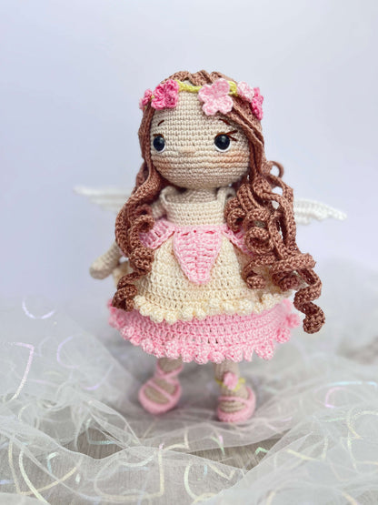 Lila the Fairy - Finished product - IBM Yarns