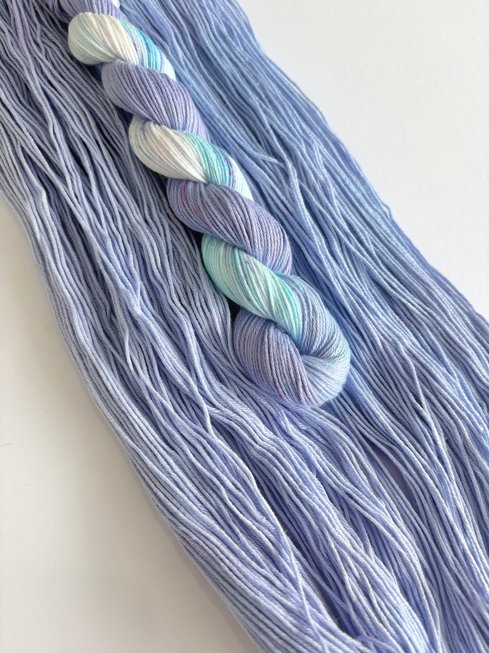Periwinkle Paradise - 4ply - 100% cotton - IBM Yarns