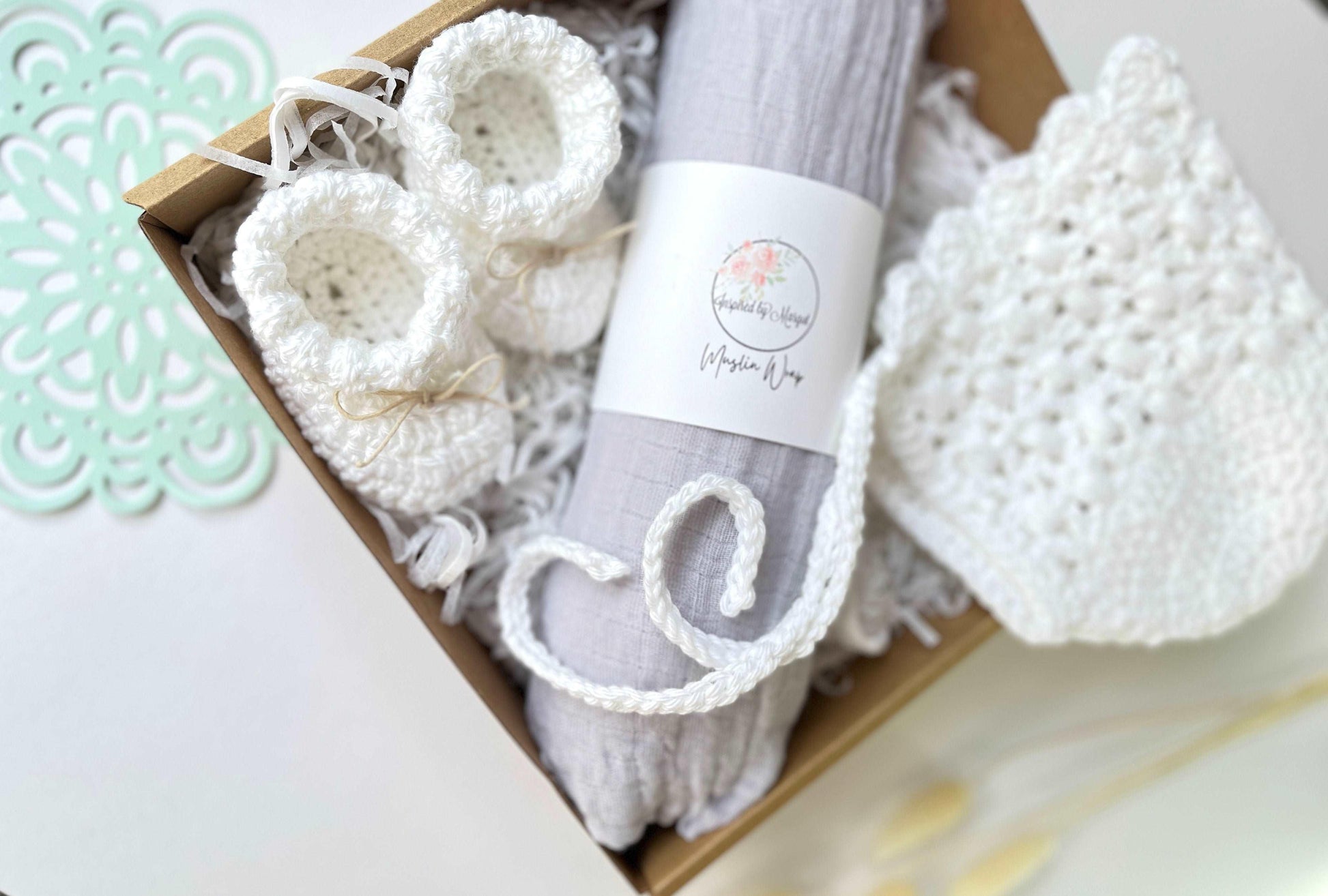 Newborn Bonnet and Booties gift set - IBM Yarns