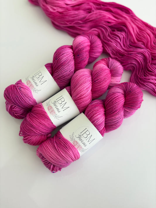 "Pink Noise" Sock 4 ply/ fingering Australian Merino Wool