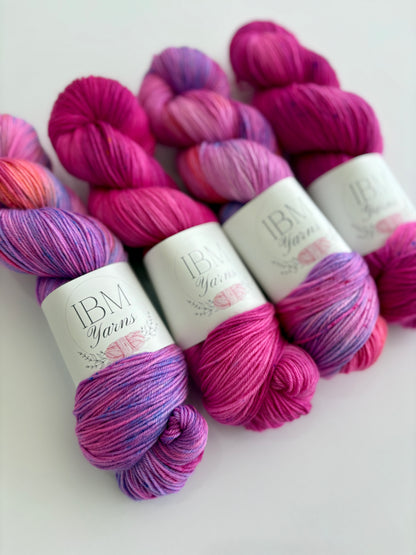 "Electric Silence" Sock 4 ply/ fingering Australian Merino Wool