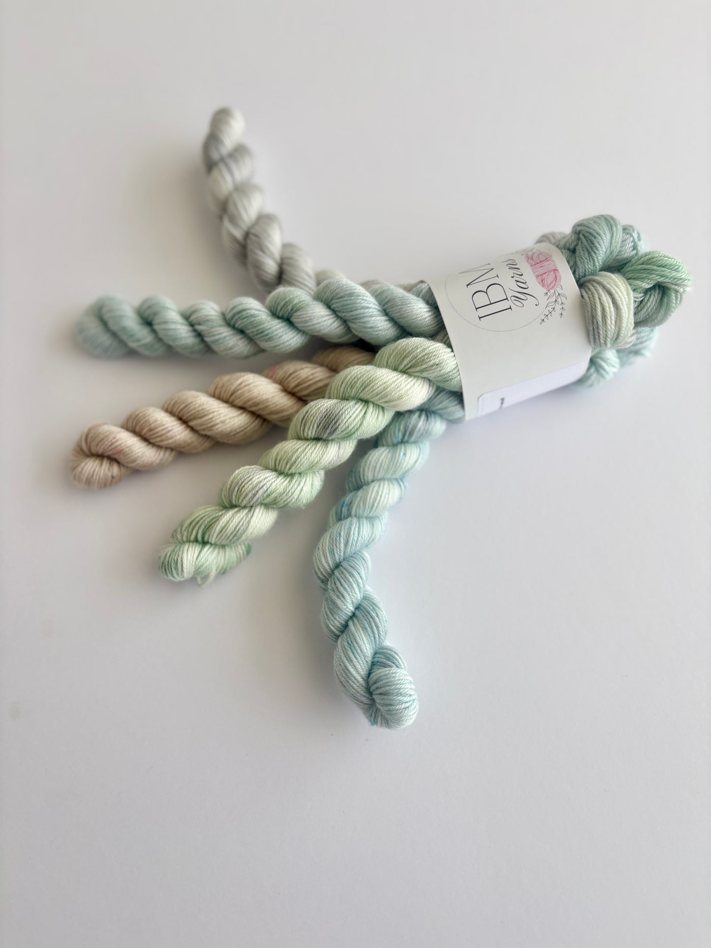 Whispers though the valley - Mini Sock Set, x5 20g skeins, Australian Merino/ Nylon Superwash