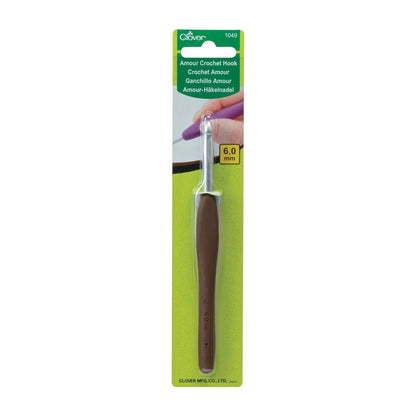 Clover Amour Crochet hooks - IBM Yarns